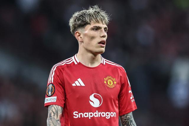 阿尔希拉尔核心球员体能恢复,备战曼联 阿尔希拉尔核心球员体能恢复,备战曼联