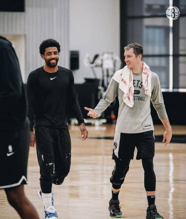 关于篮网主教练透露球队战术升级,备战季后赛的信息 关于篮网主教练透露球队战术升级,备战季后赛的信息