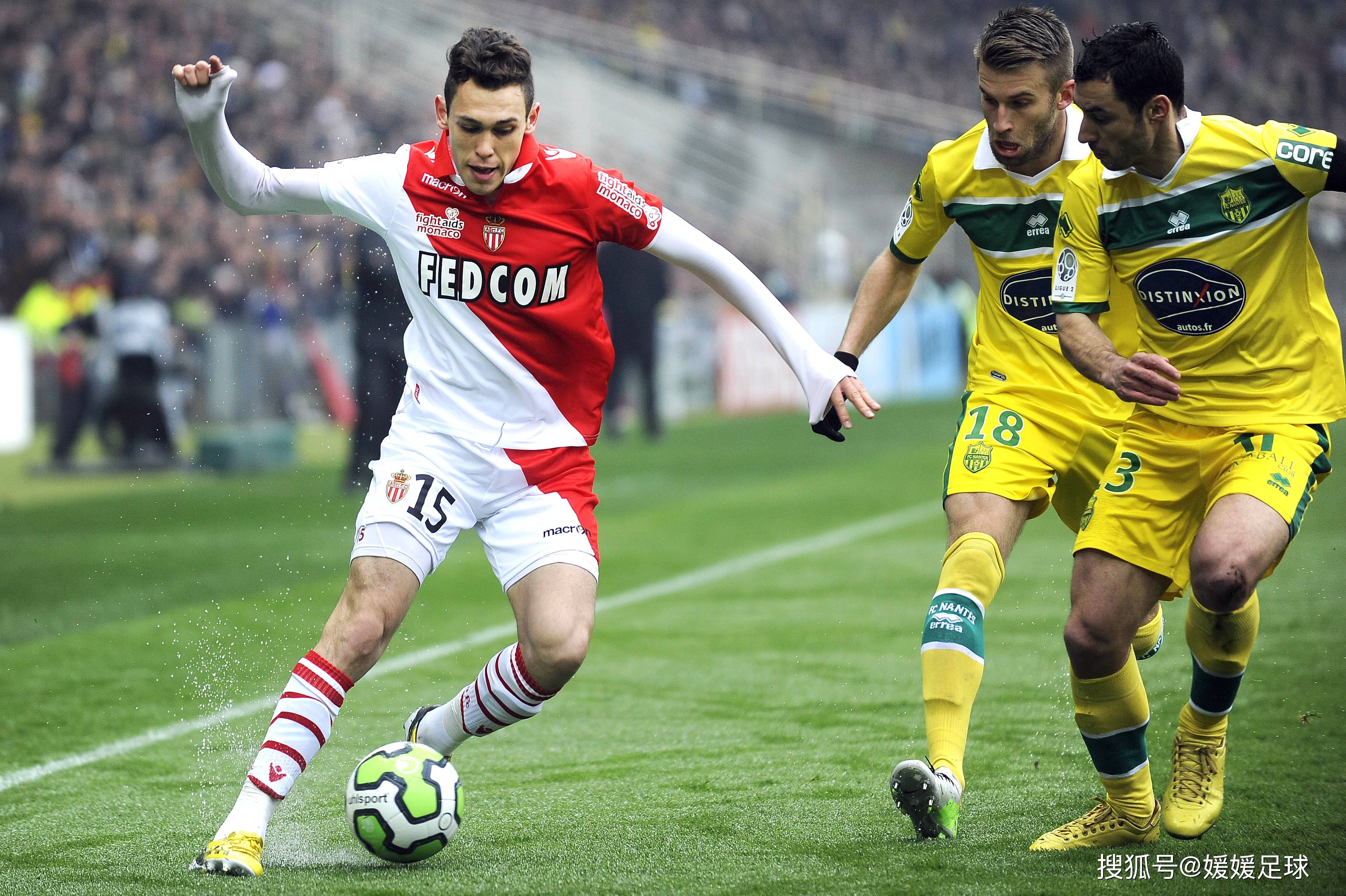 爱游戏网址-关于欧洲足球联赛中球队实力拼杀赛出风头的信息