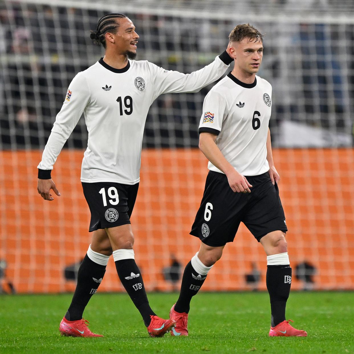 德国队在欧预赛比赛中不敌对手，需调整战术