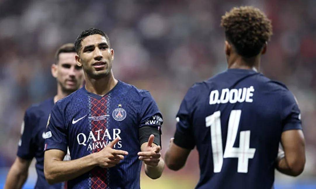 爱游戏电竞-巴黎联合主场大胜小胜梅斯，取得连胜的简单介绍