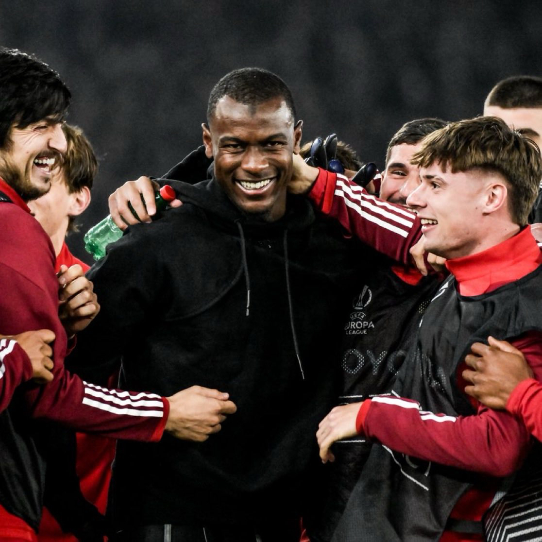 罗马球员在训练中受伤,球队备战受影响 罗马球员在训练中受伤,球队备战受影响