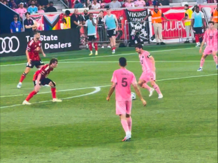 爱游戏vip注册-巴萨主场战胜强敌，梅西助攻建功