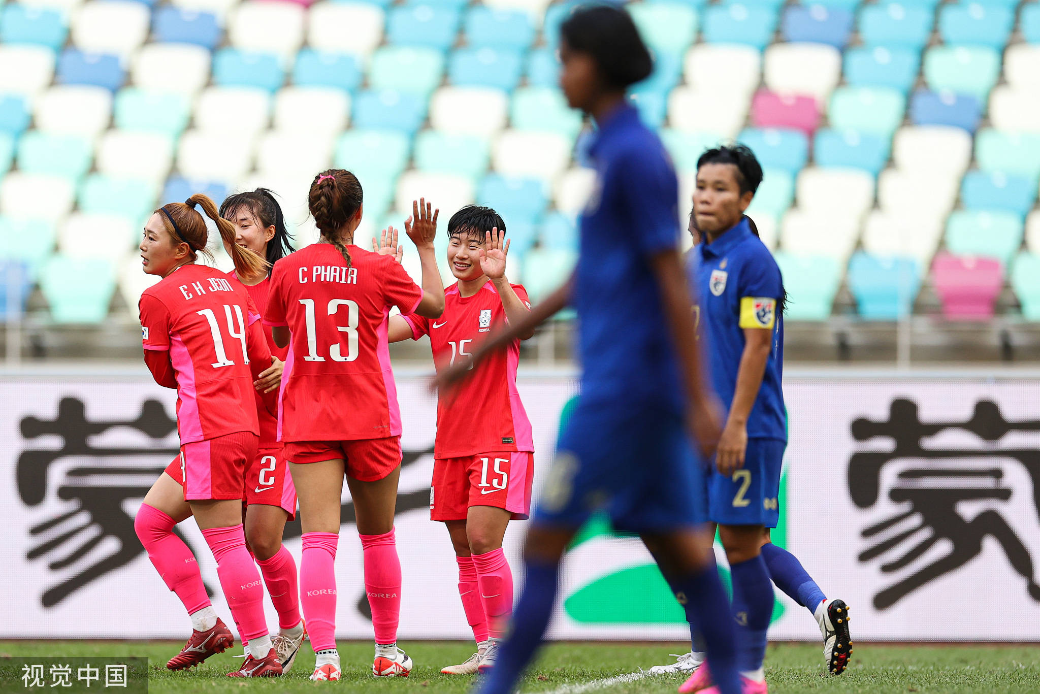 智利女足战胜泰国,晋级十六强赛 智利女足战胜泰国,晋级十六强赛