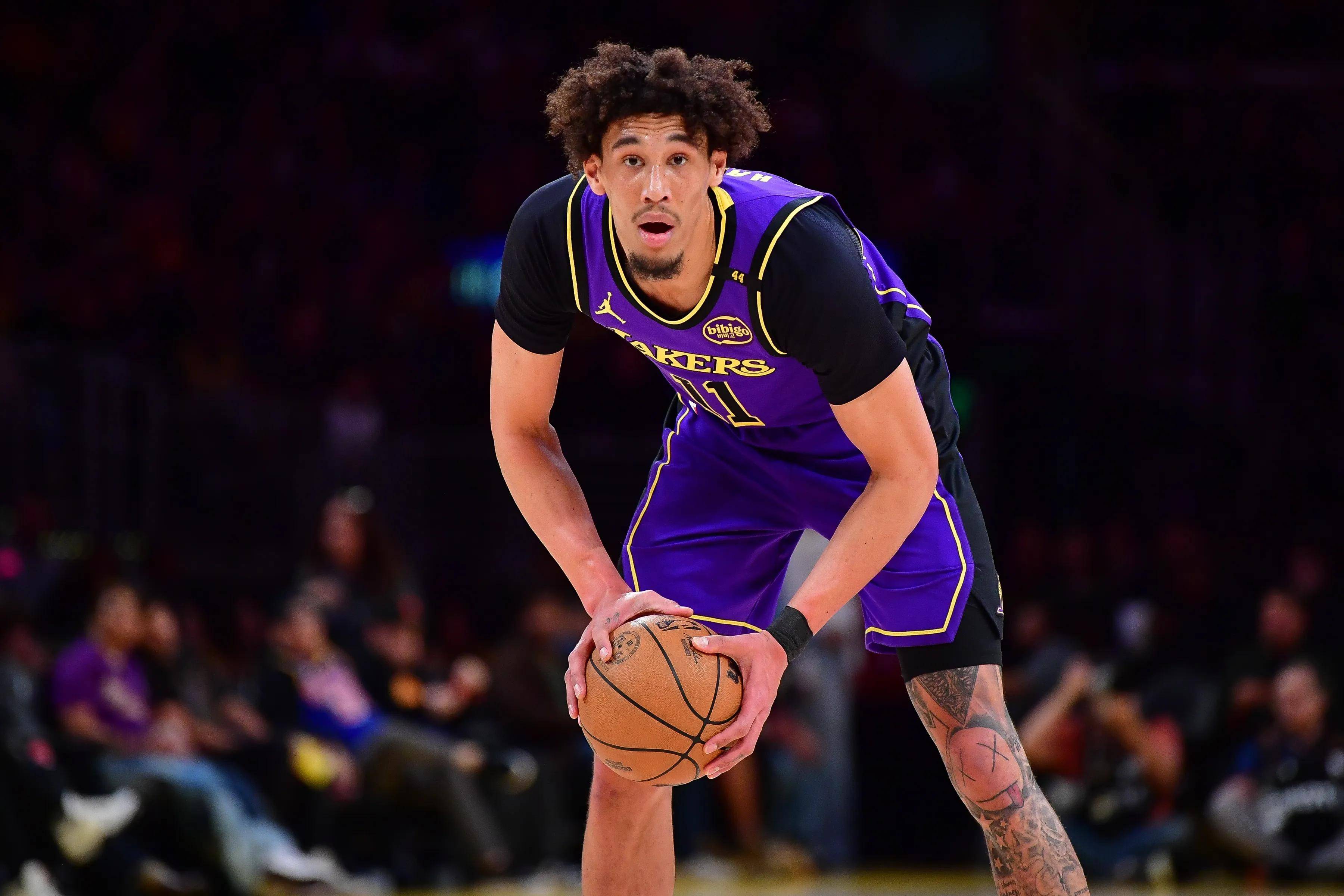 鹈鹕大个子得分表现抢眼,帮助球队逆转的简单介绍 鹈鹕大个子得分表现抢眼,帮助球队逆转的简单介绍