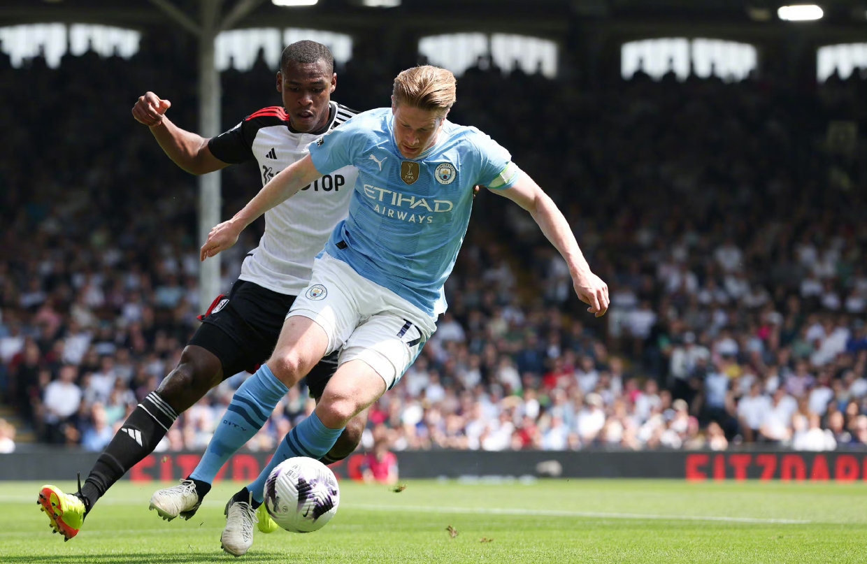 曼城客场大胜,英超卫冕前景加分 曼城客场大胜,英超卫冕前景加分