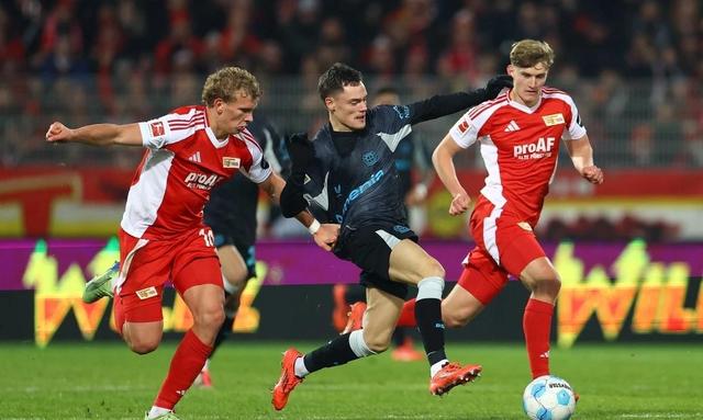 关于勒沃库森队遭遇困境,教练组积极寻求解决方案的信息 关于勒沃库森队遭遇困境,教练组积极寻求解决方案的信息