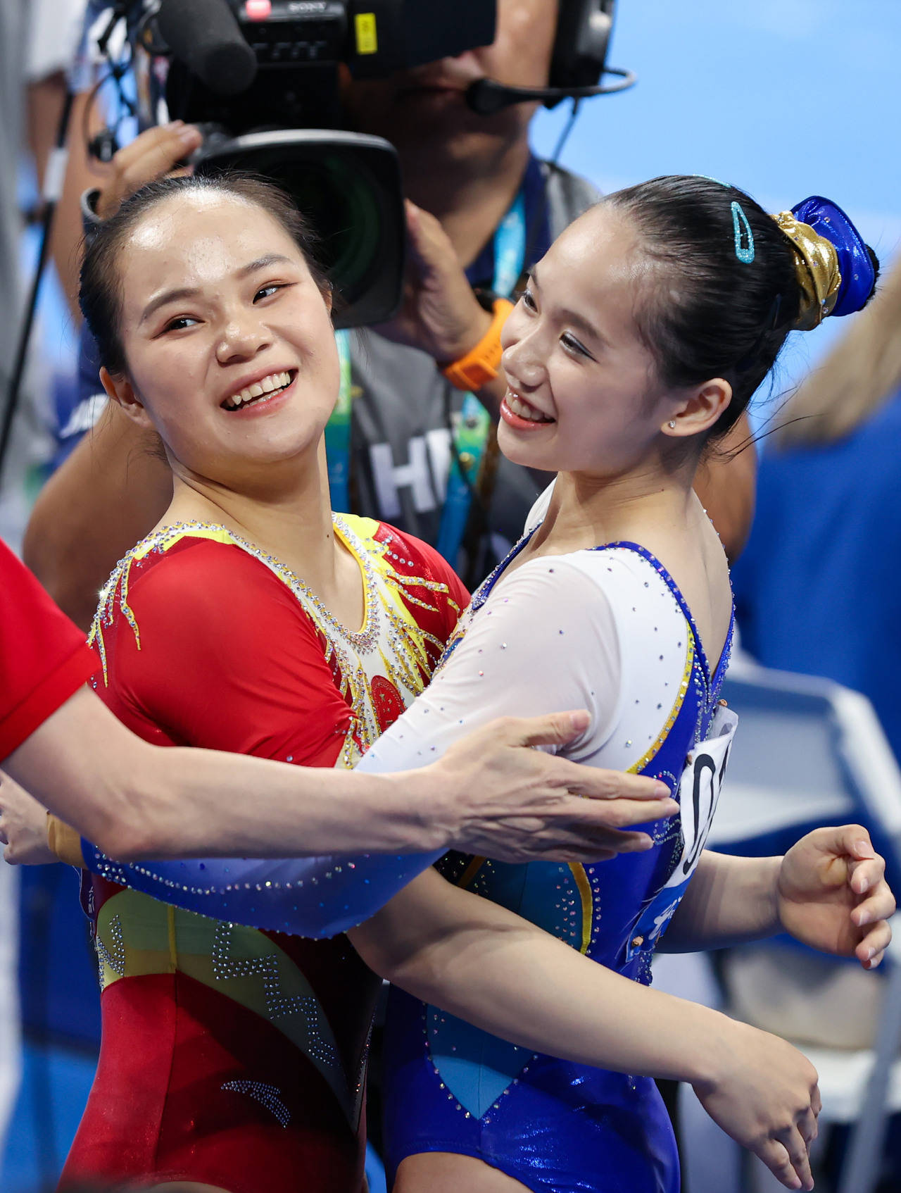 体操赛场上选手灵巧身姿,得心应手夺冠的简单介绍 体操赛场上选手灵巧身姿,得心应手夺冠的简单介绍