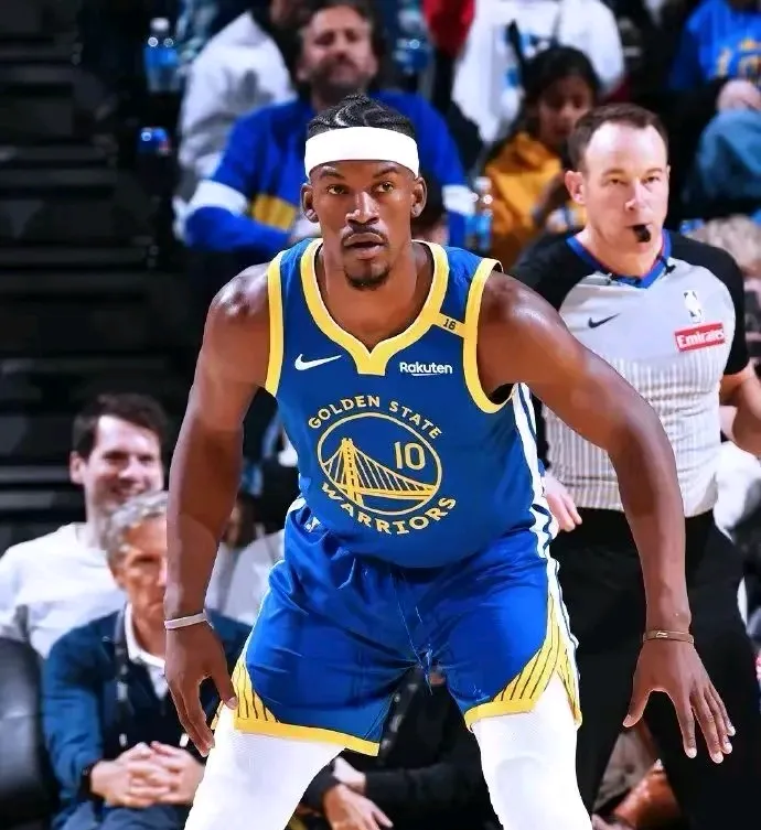 詹姆斯成为全明星MVP:骑士以比击败快船 詹姆斯成为全明星MVP:骑士以比击败快船