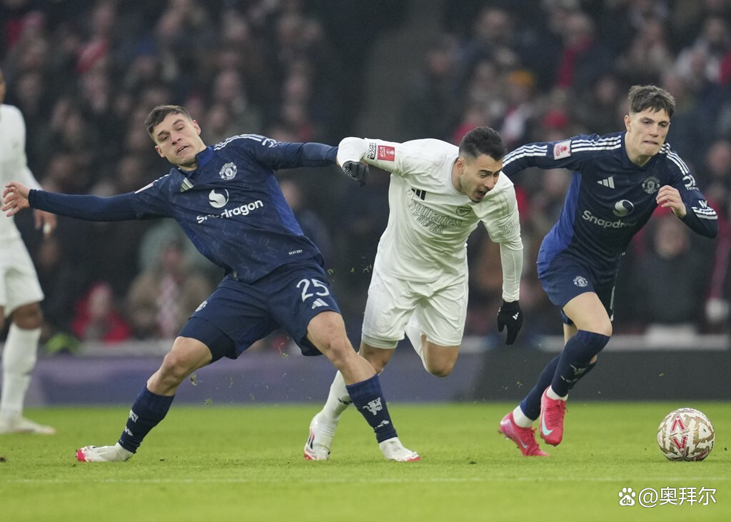 爱游戏娱乐-英格兰足总杯赛场震撼，阿森纳横扫对手晋级下一轮的简单介绍