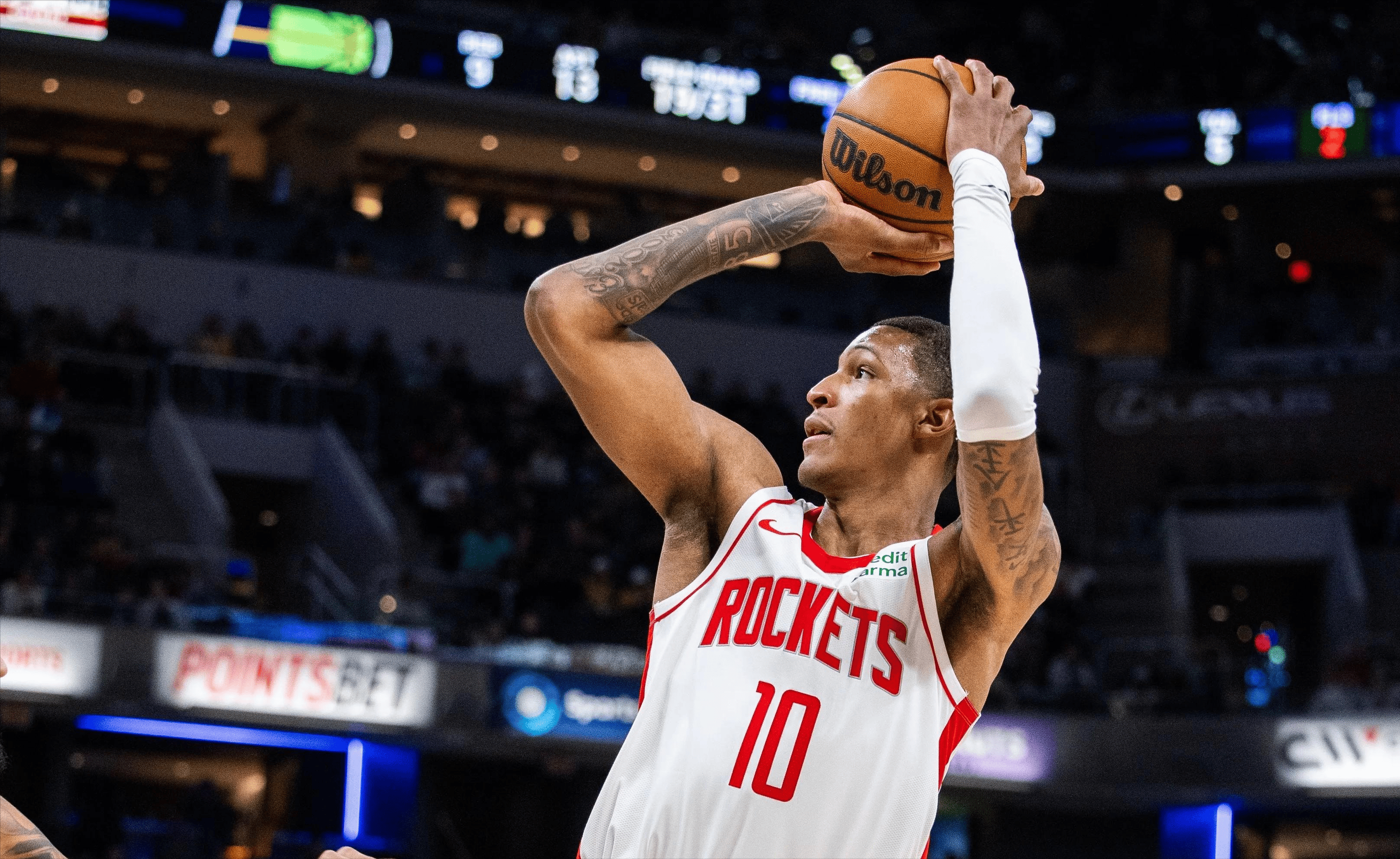 爱游戏视频-马刺队客场逆转，取得惊险胜利