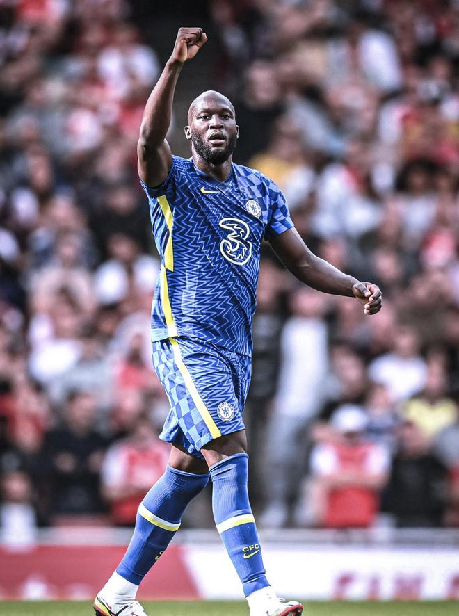 国际米兰前锋卢卡库加盟切尔西,球迷挂念回忆他在米兰的辉煌时刻的简单介绍 国际米兰前锋卢卡库加盟切尔西,球迷挂念回忆他在米兰的辉煌时刻的简单介绍