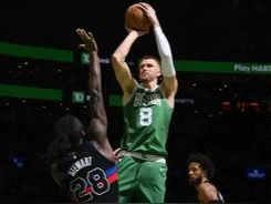 爱游戏竞技-活塞主场负于凯尔特人，遭遇连败