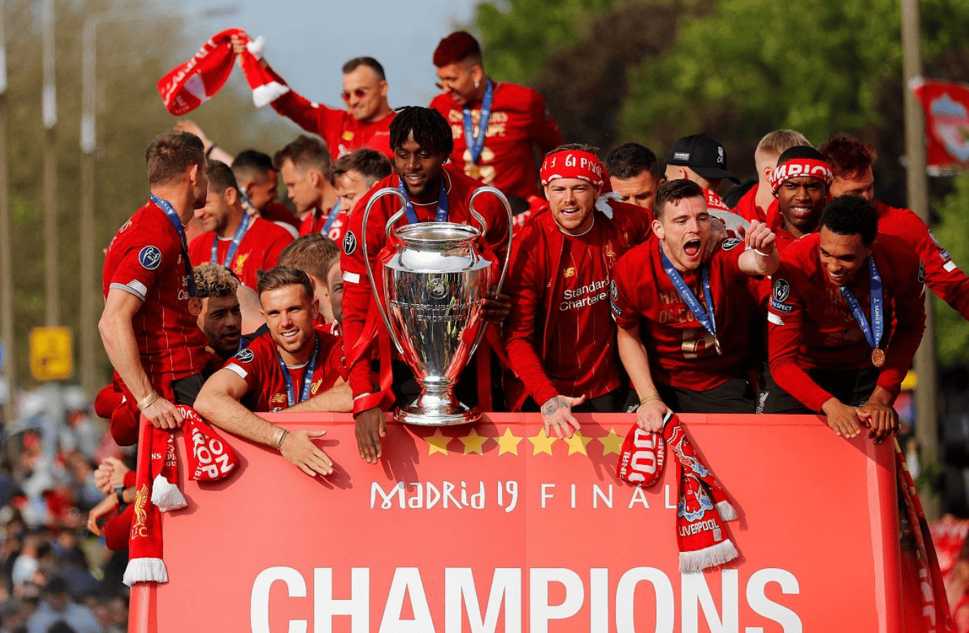 利物浦主场大胜亚特兰大:全面摧毁对手防线 利物浦主场大胜亚特兰大:全面摧毁对手防线